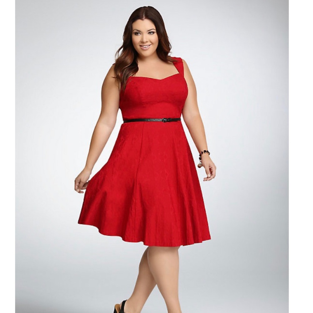 TEXTURED SWING DRESS